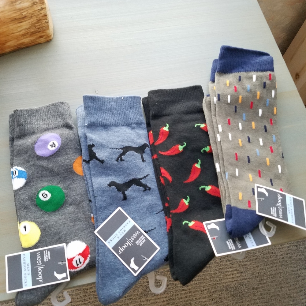 Men's Fashion Socks - 4 Pairs NEW